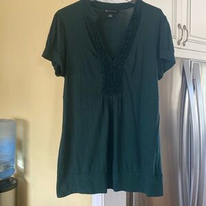 Women’s Forest Green short sleeve tunic length top. Excellent Condition worn 2x